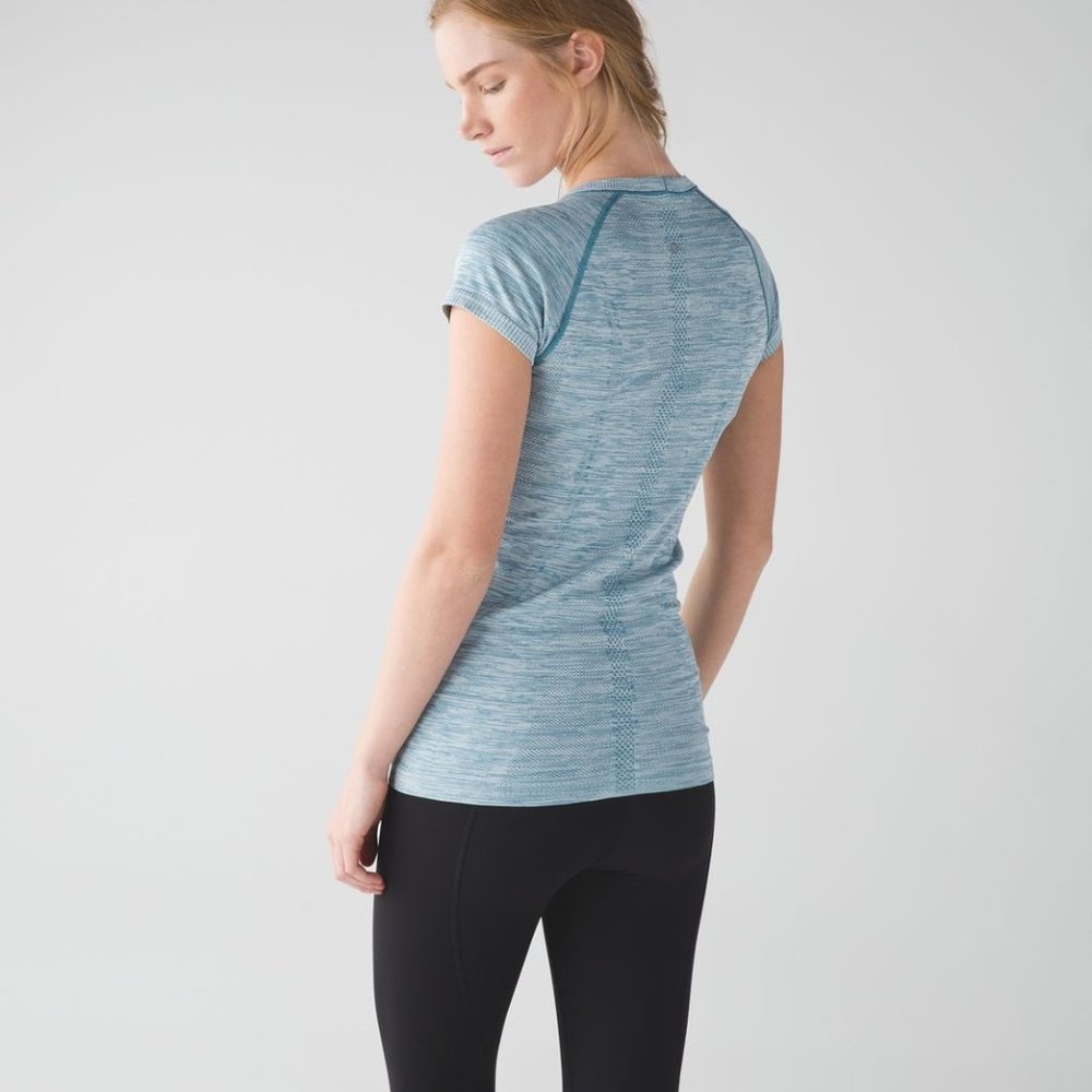 Lululemon Swiftly Tech Short Sleeve Top